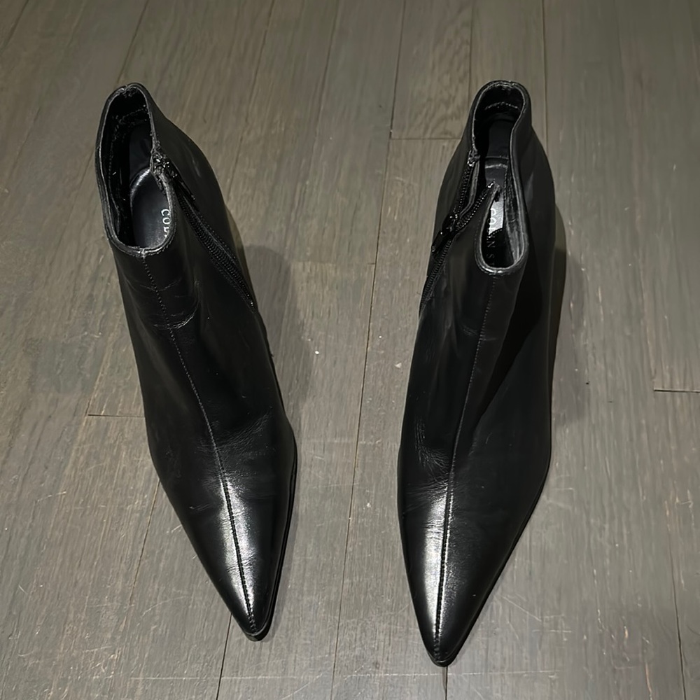 Colin Stewart black booties